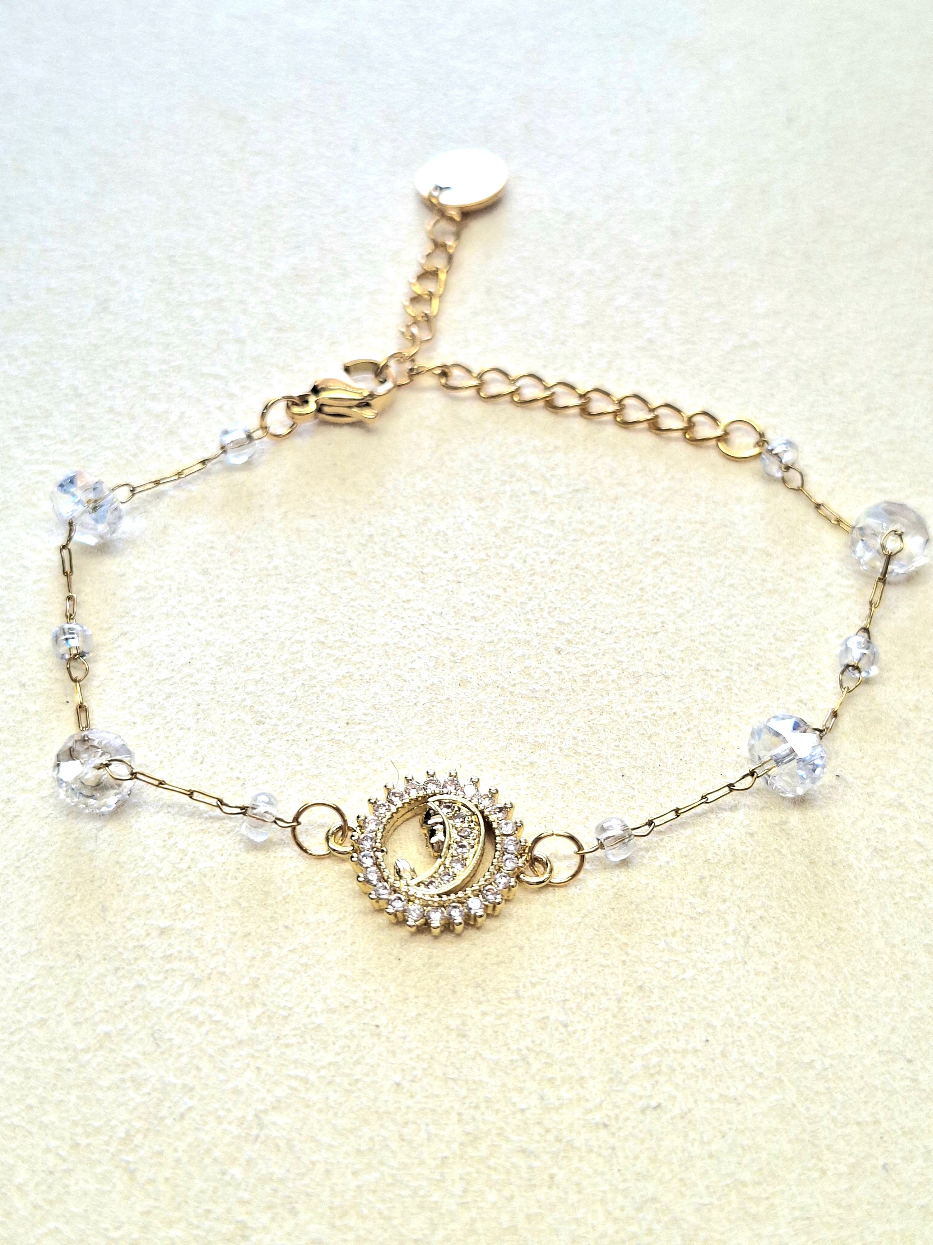 Pulseira Nossa Senhora com cristais transparentes em aço inoxidável dourado