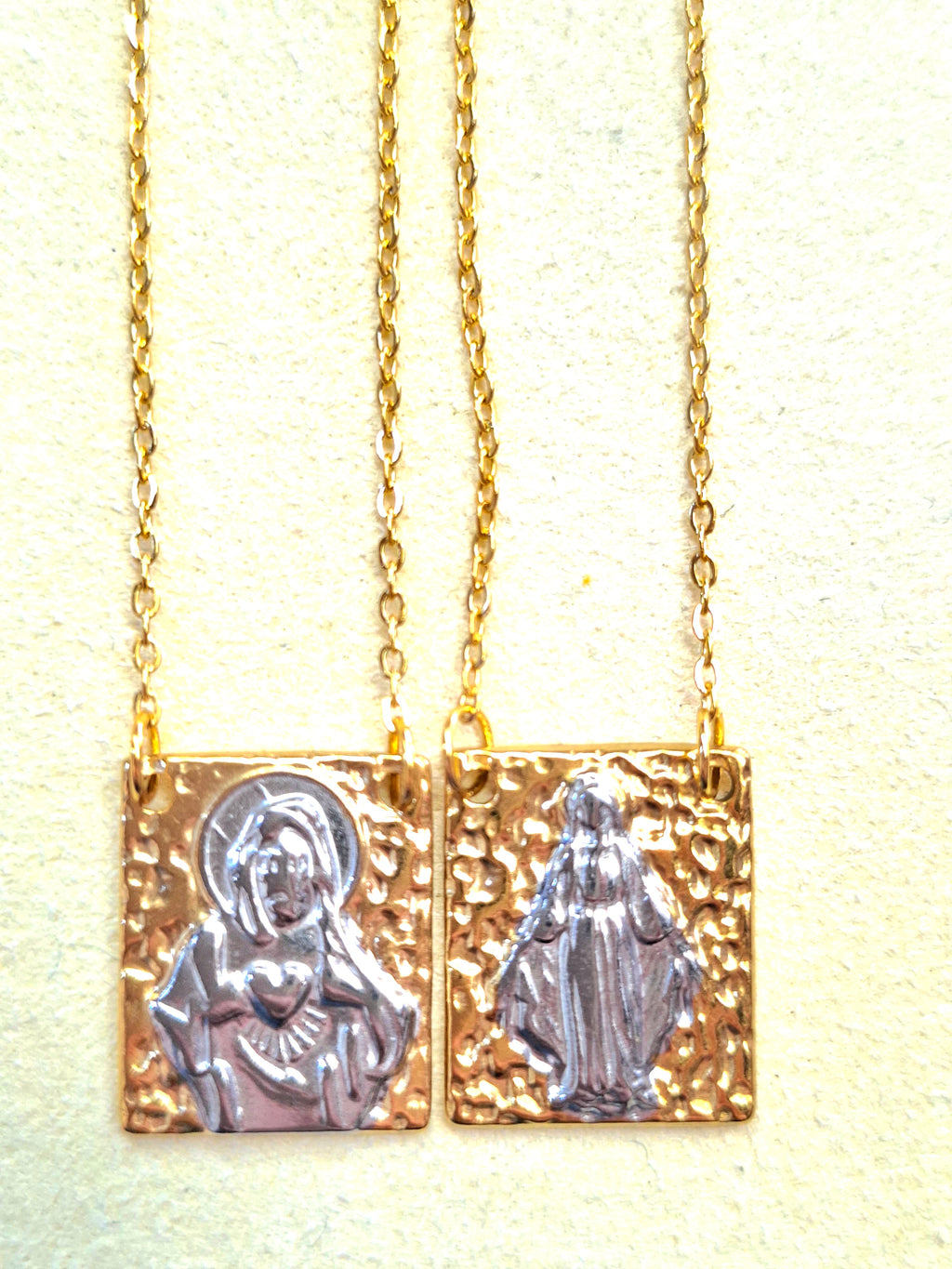 Escapulário Nossa Senhora das Graças e Sagrado Coração de Jesus em Aço Inoxidável Dourado